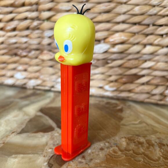 Red Tweety Bird Pez Dispenser - Picture 1 of 5